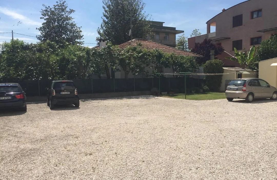 Hotel Monti-1